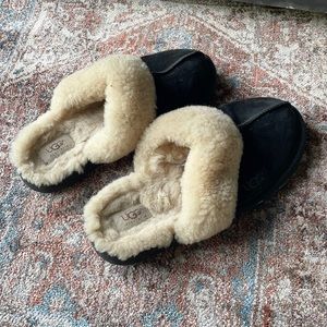 Black Faux Fur Ugg Slippers